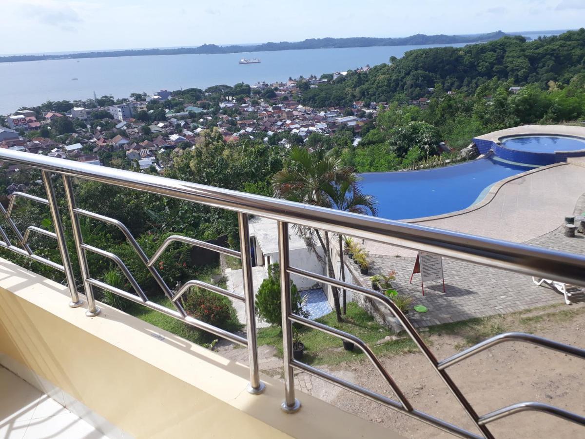 Bukit Kenari Hotel & Restaurant Parepare Екстериор снимка