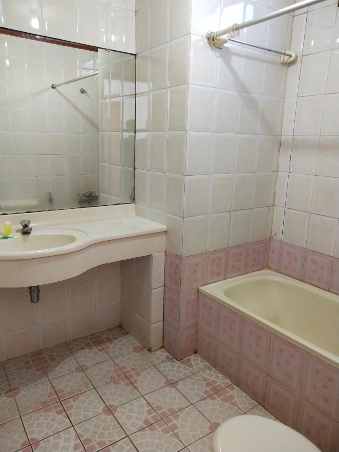 Bukit Kenari Hotel & Restaurant Parepare Екстериор снимка