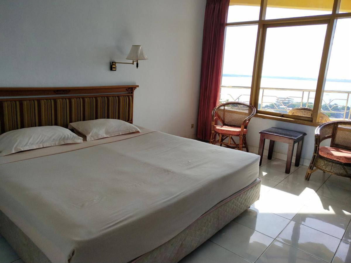 Bukit Kenari Hotel & Restaurant Parepare Екстериор снимка