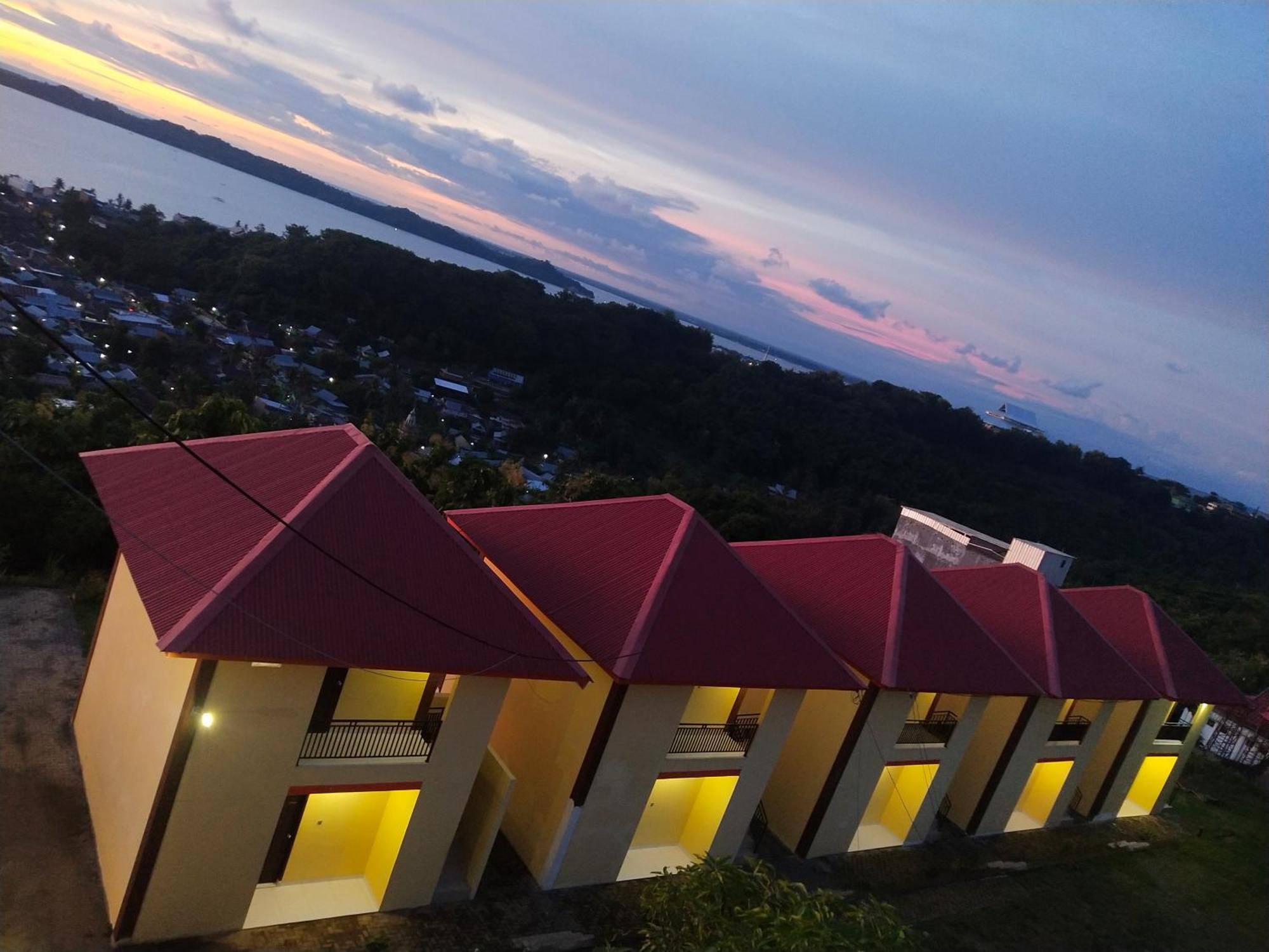 Bukit Kenari Hotel & Restaurant Parepare Екстериор снимка